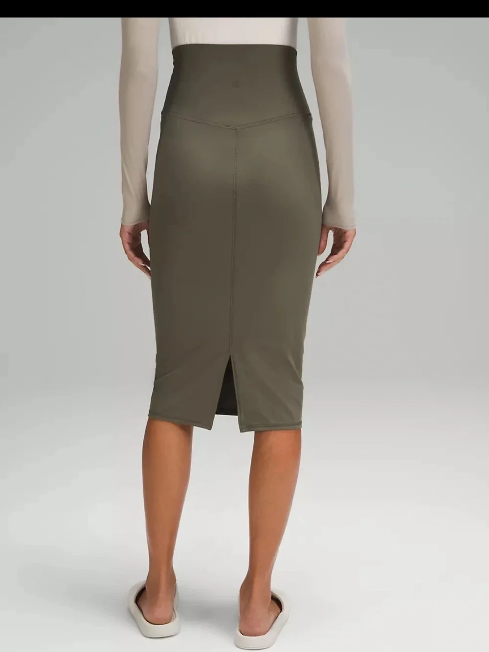 Lululemon Nulu Slim Fit High Rise Skirt Olive Green size 8 - Picture 12 of 12
